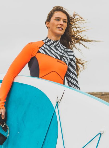 Lizzie Carr 5