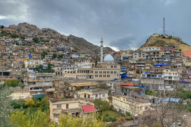 Leon Mccarron Akre Old City