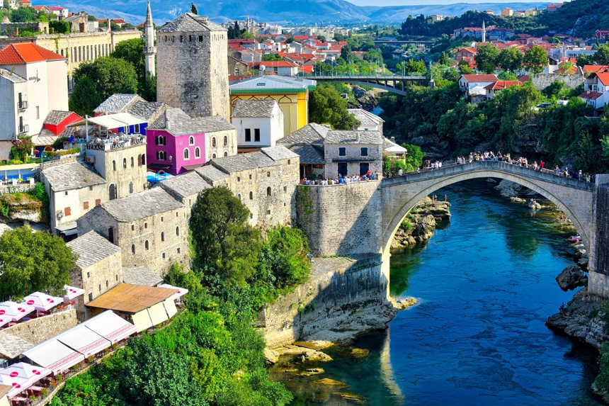 Adam Weymouth 2 Mostar Omer Nezih Gerek Exffxnsncng Unsplash