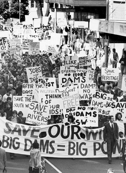 Franklin 25 Bob Brown Leads A 'No Dams' Rally (Credit, Unknown)