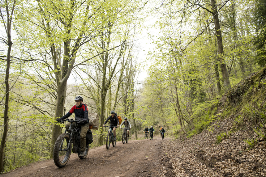 Trash Free Trails (C) Sam Dugon